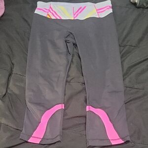 Lululemon Run: Inspire Crop II